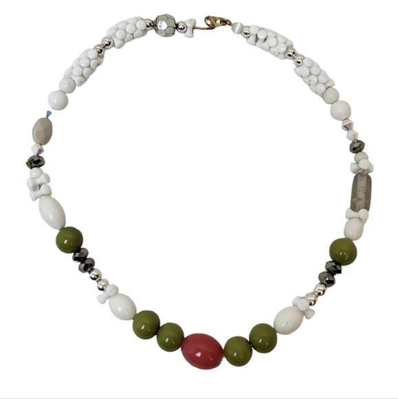 Hand Crafted Jewelry - Red Glass Bead Green Oval White Necklace